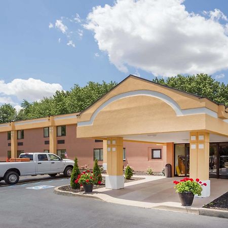 スーパー 8 バイ ウインダム ローガンズポート Logansport エクステリア 写真