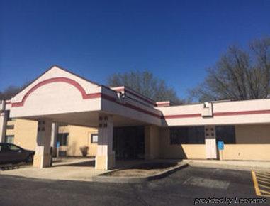 スーパー 8 バイ ウインダム ローガンズポート Logansport エクステリア 写真